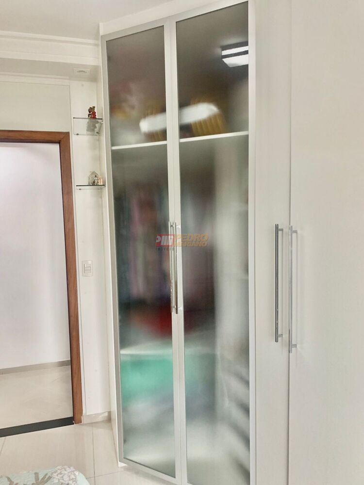 Apartamento à venda com 4 quartos, 160m² - Foto 17