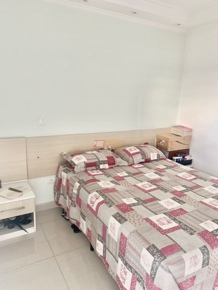 Apartamento à venda com 4 quartos, 160m² - Foto 13