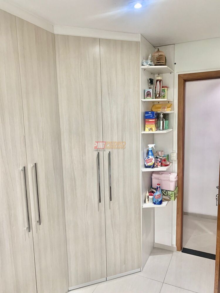 Apartamento à venda com 4 quartos, 160m² - Foto 18