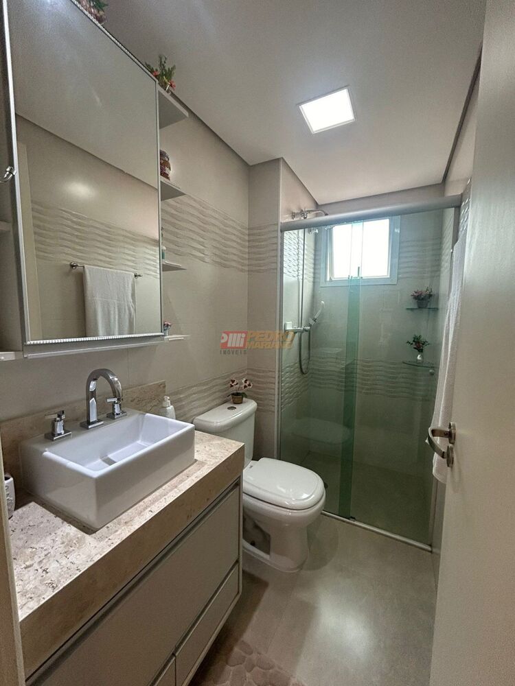 Apartamento, 2 quartos, 76 m² - Foto 1