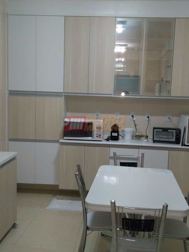 Casa, 3 quartos, 220 m² - Foto 19