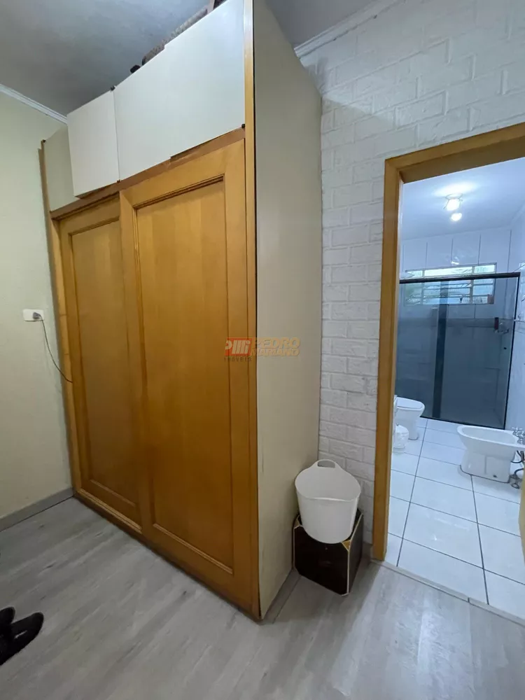 Casa, 3 quartos, 220 m² - Foto 3