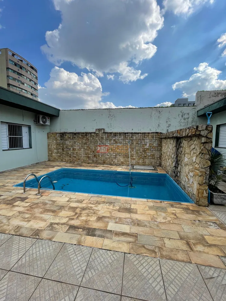 Casa, 3 quartos, 220 m² - Foto 26