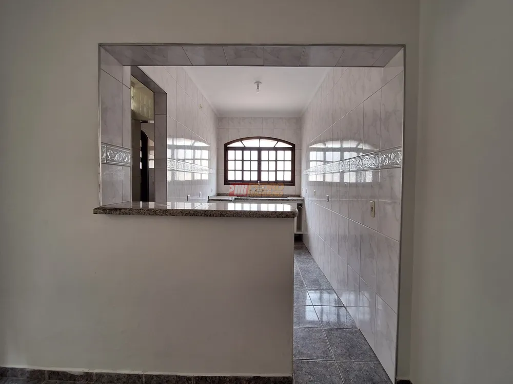 Sobrado, 3 quartos, 168 m² - Foto 2