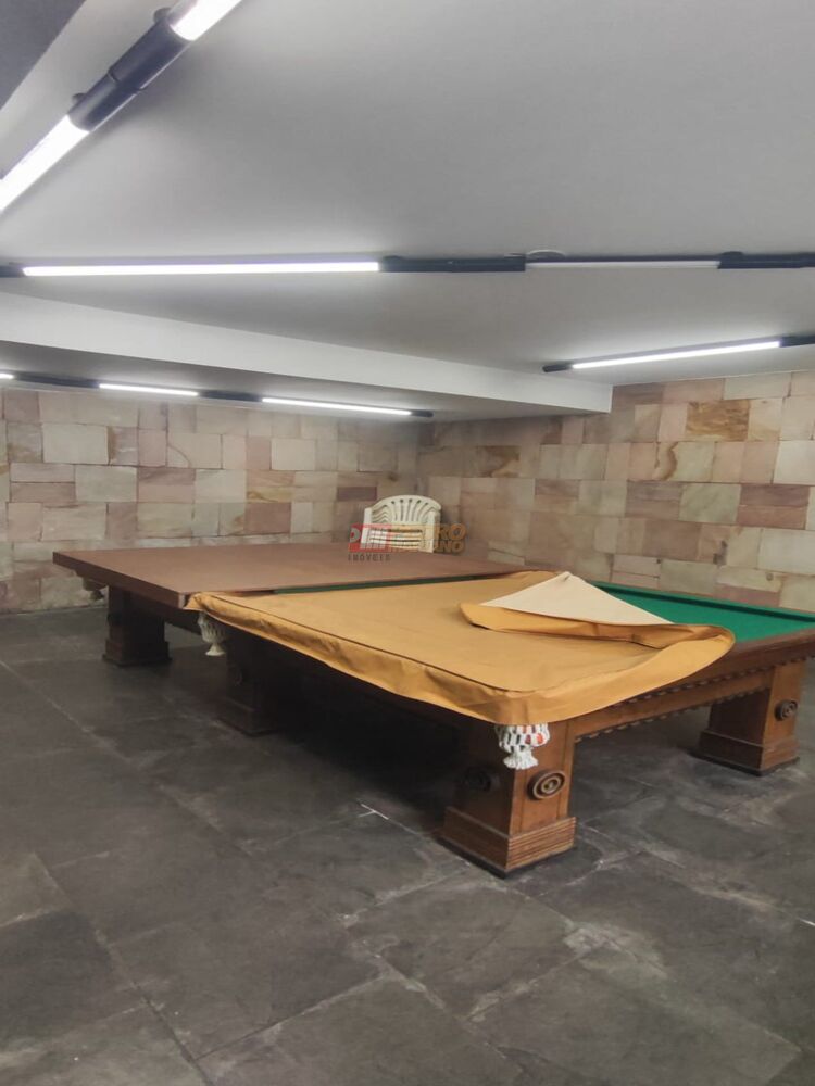 Casa à venda e aluguel com 4 quartos, 311m² - Foto 18