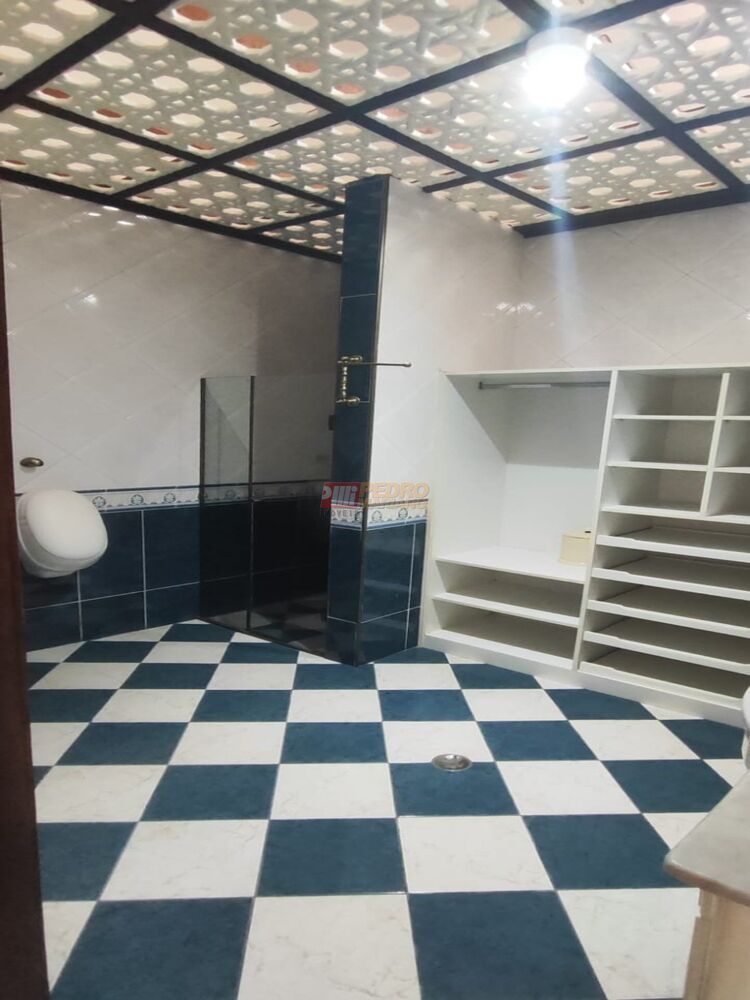 Casa à venda e aluguel com 4 quartos, 311m² - Foto 10