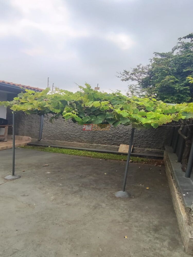 Casa à venda e aluguel com 4 quartos, 311m² - Foto 19