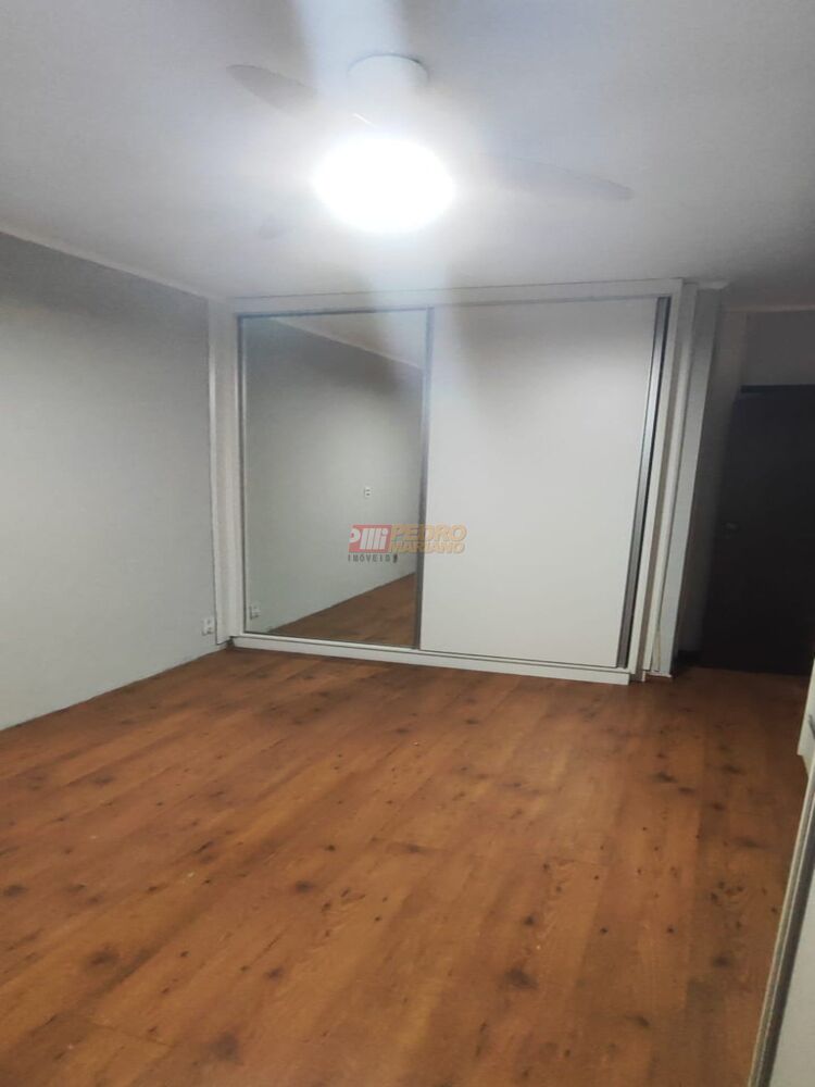 Casa à venda e aluguel com 4 quartos, 311m² - Foto 7