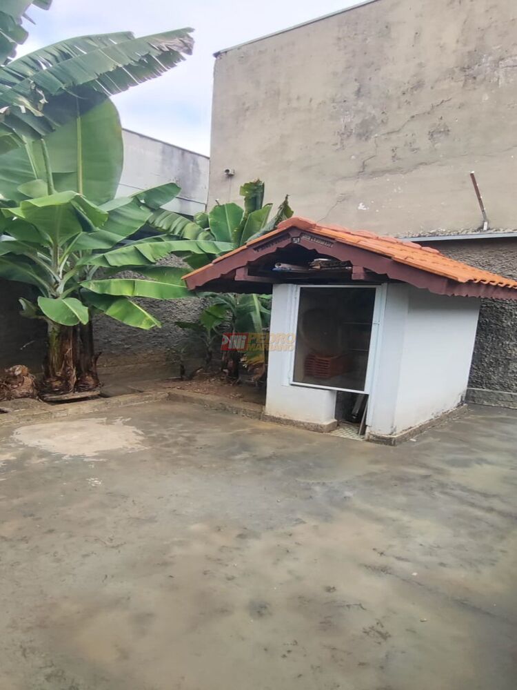 Casa à venda e aluguel com 4 quartos, 311m² - Foto 21