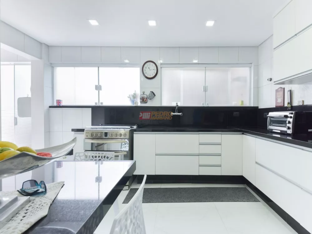 Sobrado, 3 quartos, 243 m² - Foto 27