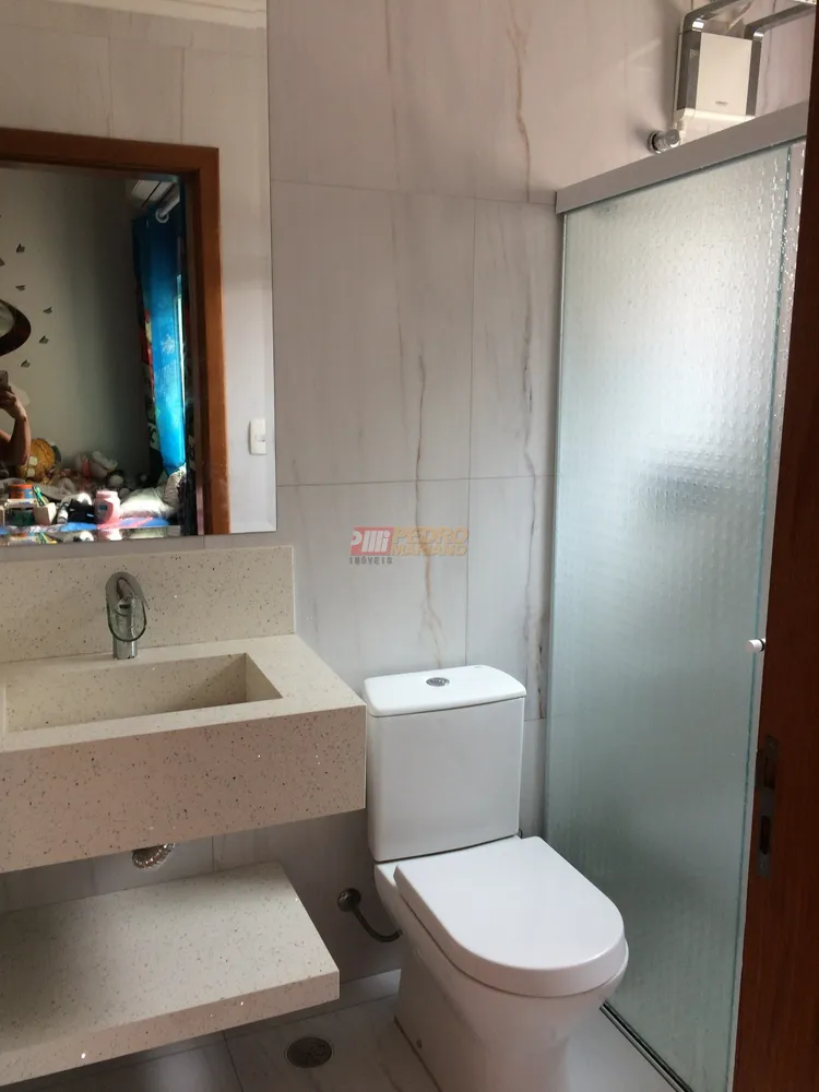 Sobrado, 3 quartos, 355 m² - Foto 2