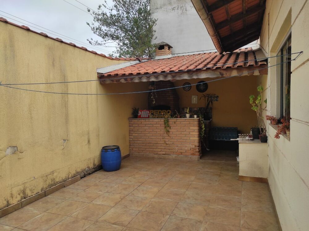 Casa à venda com 2 quartos, 152m² - Foto 14