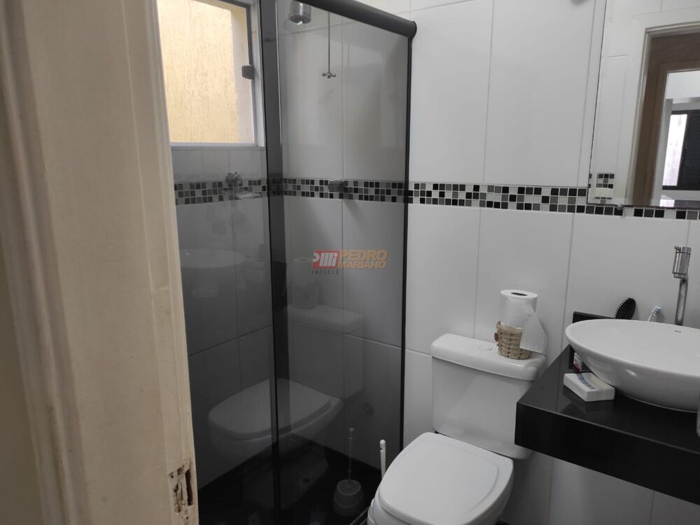 Casa à venda com 2 quartos, 152m² - Foto 11