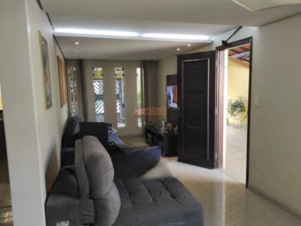 Casa à venda com 2 quartos, 152m² - Foto 4