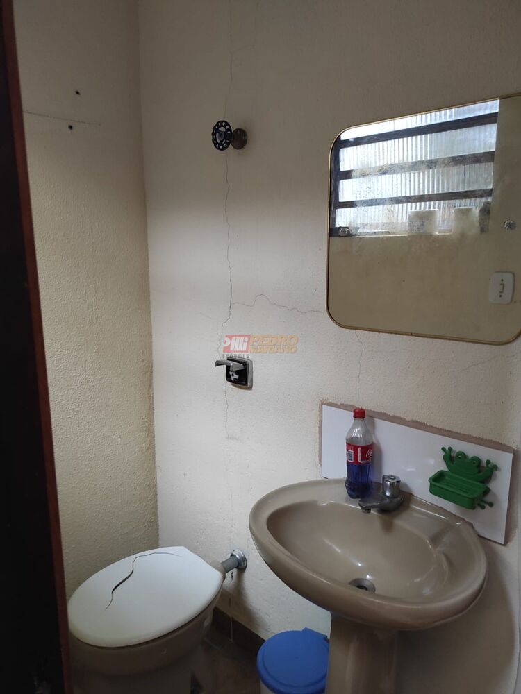 Casa à venda com 2 quartos, 152m² - Foto 12