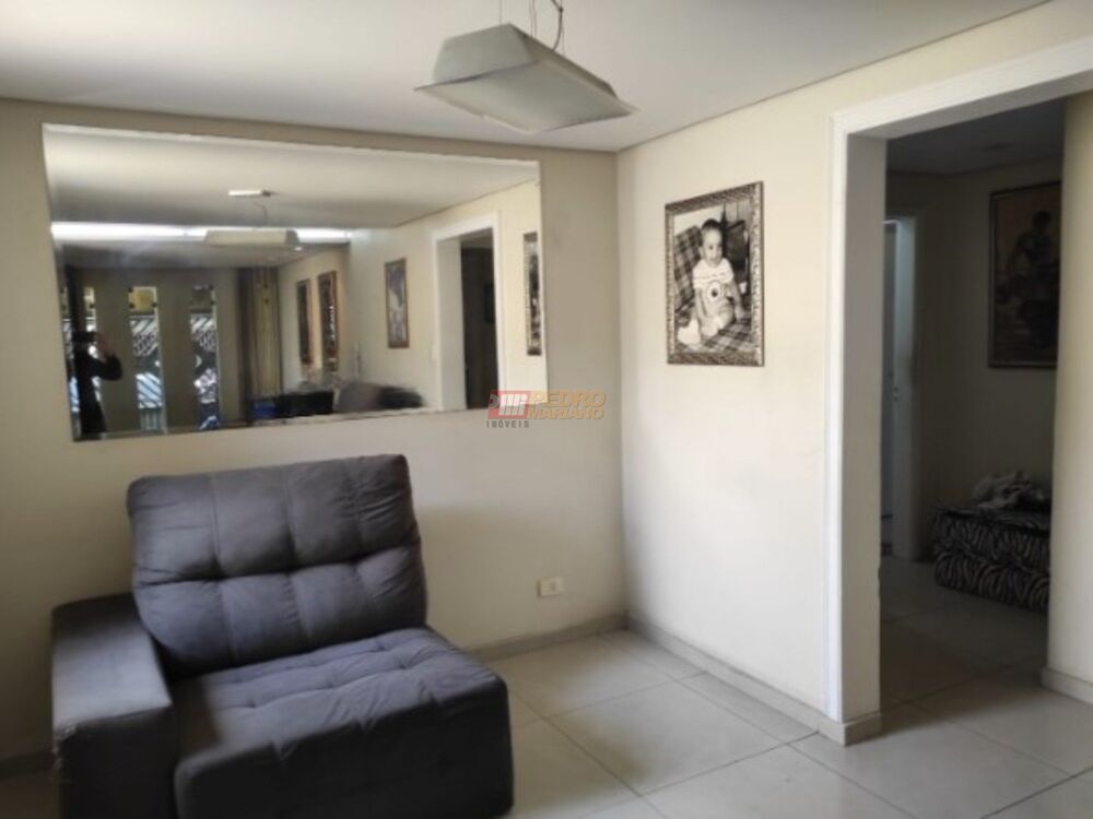 Casa à venda com 2 quartos, 152m² - Foto 3