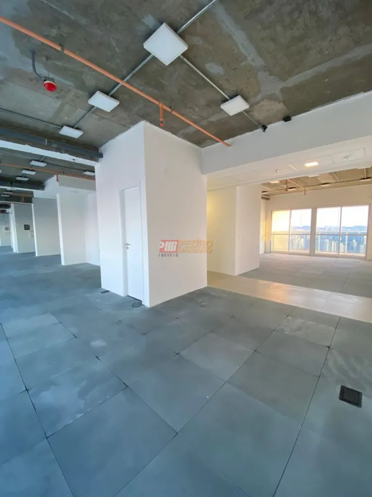 Sala-Conjunto, 325 m² - Foto 1