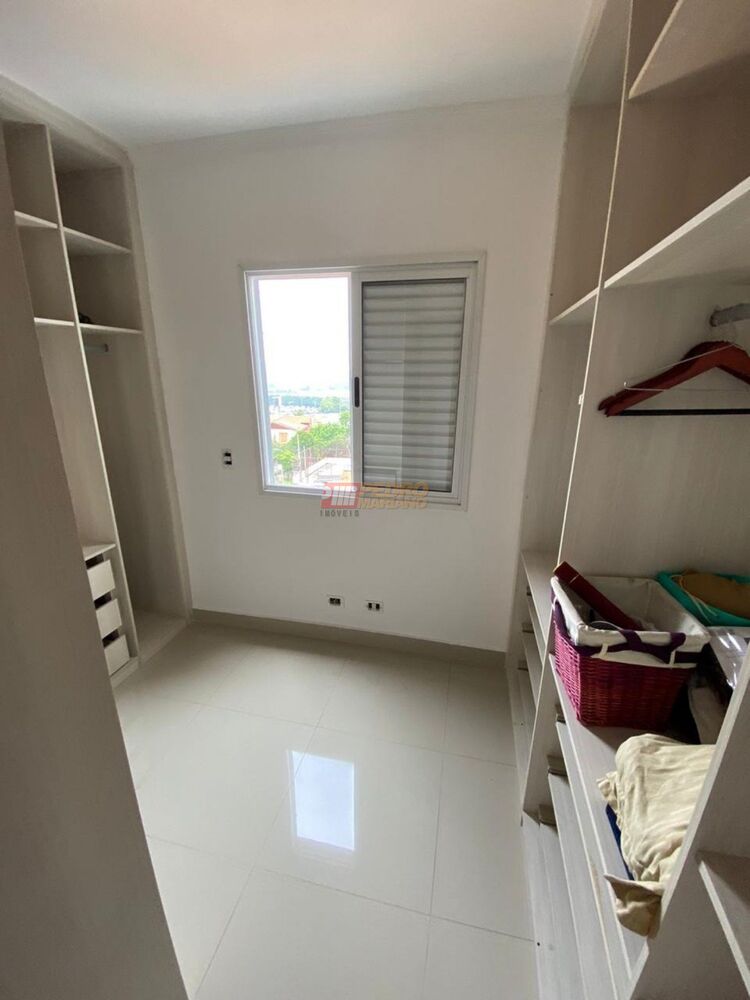 Cobertura à venda com 3 quartos, 220m² - Foto 2