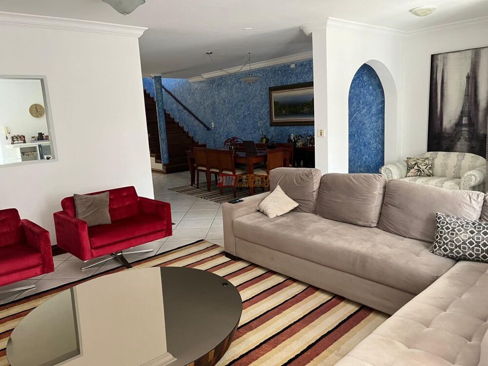 Sobrado, 3 quartos, 380 m² - Foto 1