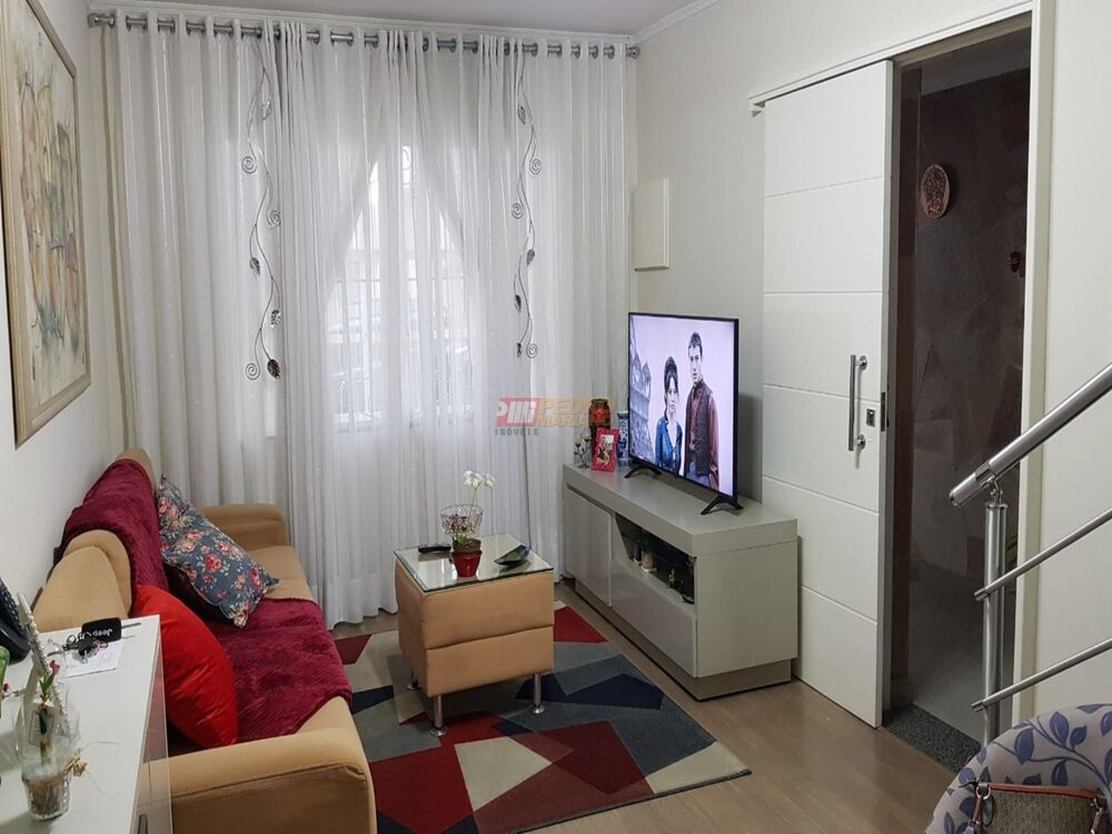 Sobrado à venda com 4 quartos, 143m² - Foto 1