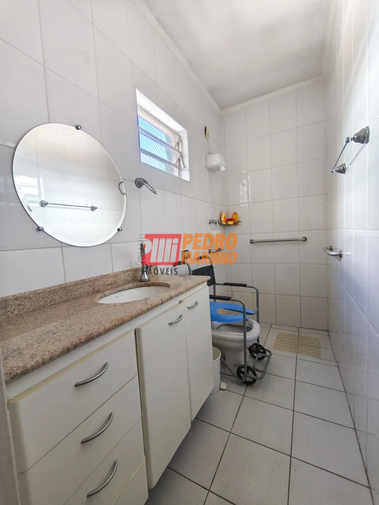 Casa, 2 quartos, 223 m² - Foto 1