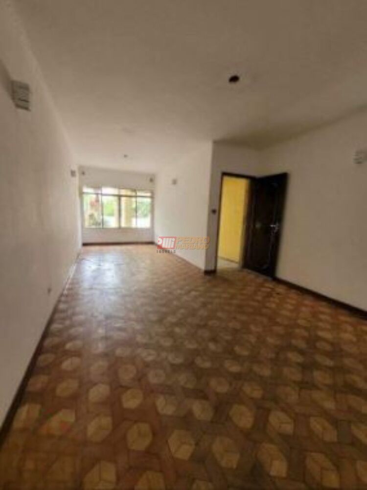 Sobrado à venda e aluguel com 3 quartos, 232m² - Foto 1