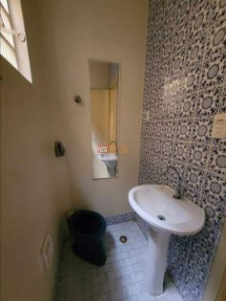 Sobrado à venda e aluguel com 3 quartos, 232m² - Foto 5