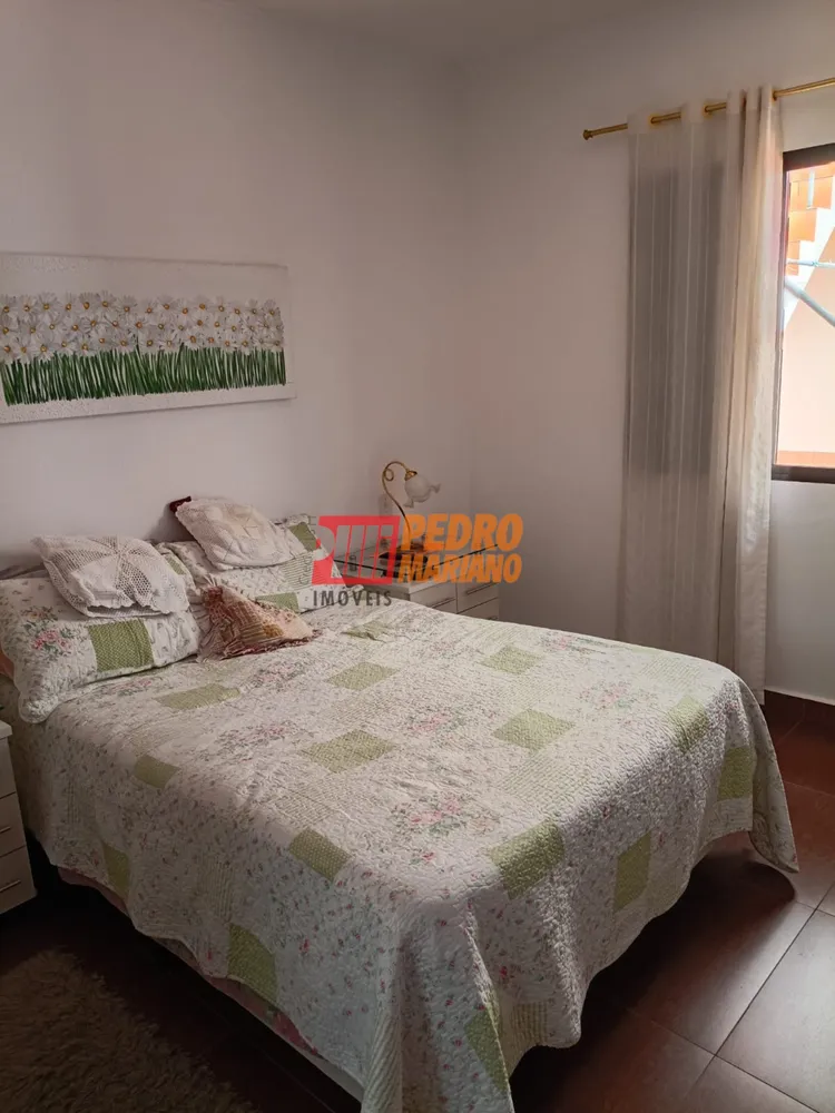 Casa, 3 quartos, 180 m² - Foto 2