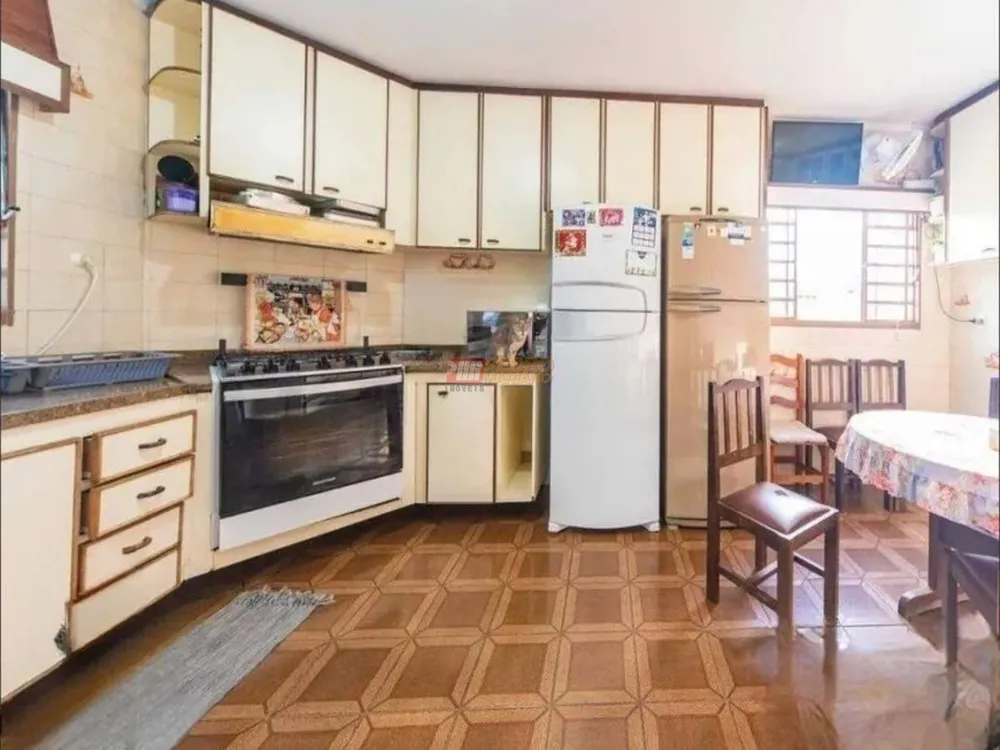 Sobrado, 8 quartos, 418 m² - Foto 6