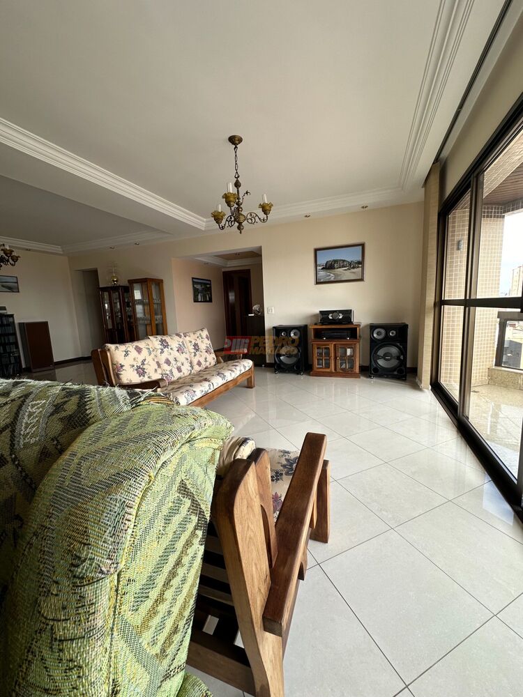 Apartamento, 3 quartos, 180 m² - Foto 1