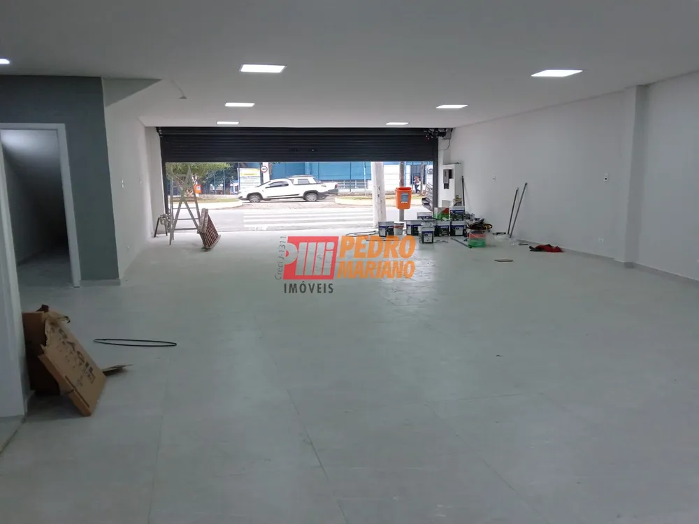 Sala-Conjunto, 330 m² - Foto 1