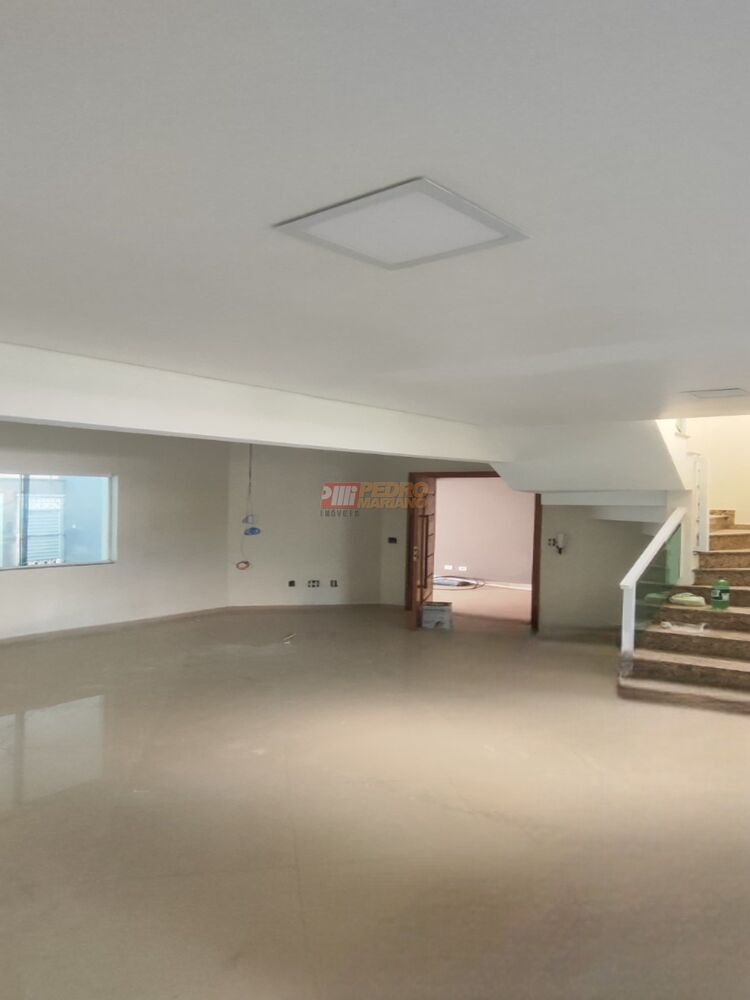 Sobrado, 3 quartos, 220 m² - Foto 1