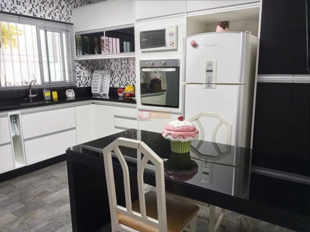 Casa, 3 quartos, 182 m² - Foto 14