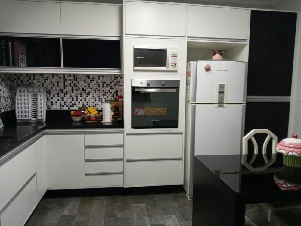 Casa, 3 quartos, 182 m² - Foto 15