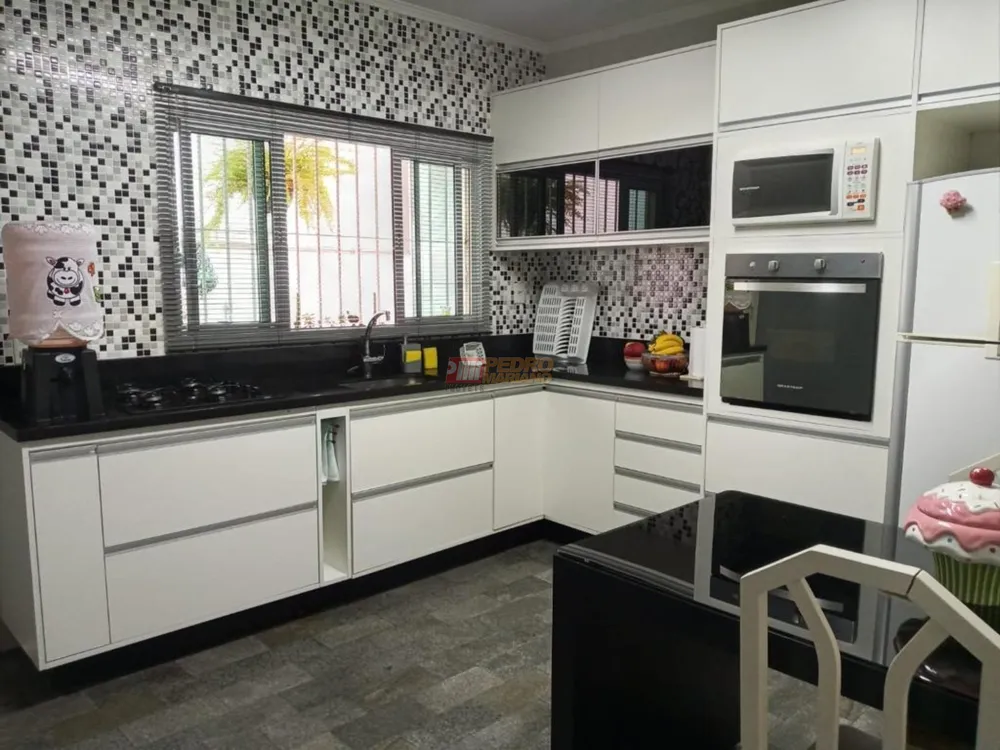 Casa, 3 quartos, 182 m² - Foto 18