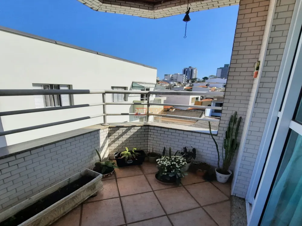 Cobertura, 3 quartos, 215 m² - Foto 14
