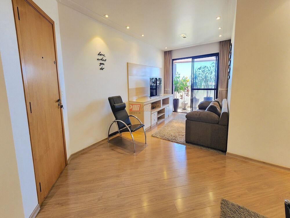 Apartamento à venda com 3 quartos, 130m² - Foto 4