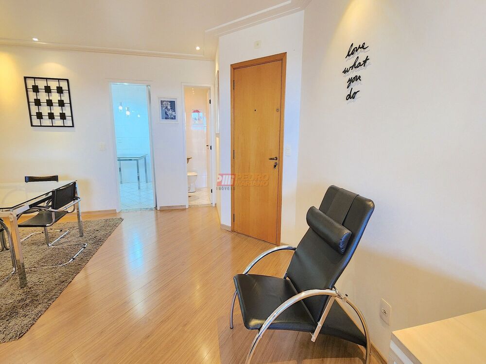 Apartamento à venda com 3 quartos, 130m² - Foto 5