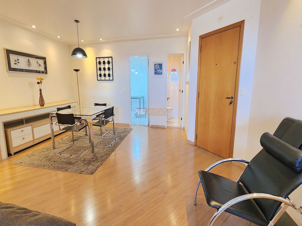 Apartamento à venda com 3 quartos, 130m² - Foto 7