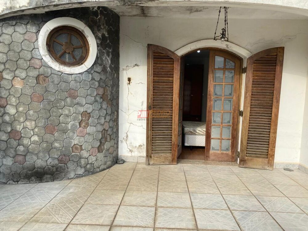 Sobrado à venda com 3 quartos, 158m² - Foto 3