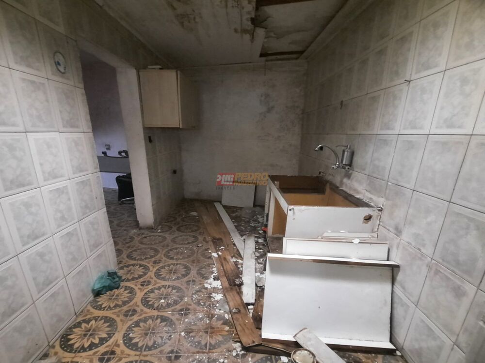 Casa à venda com 2 quartos, 65m² - Foto 5