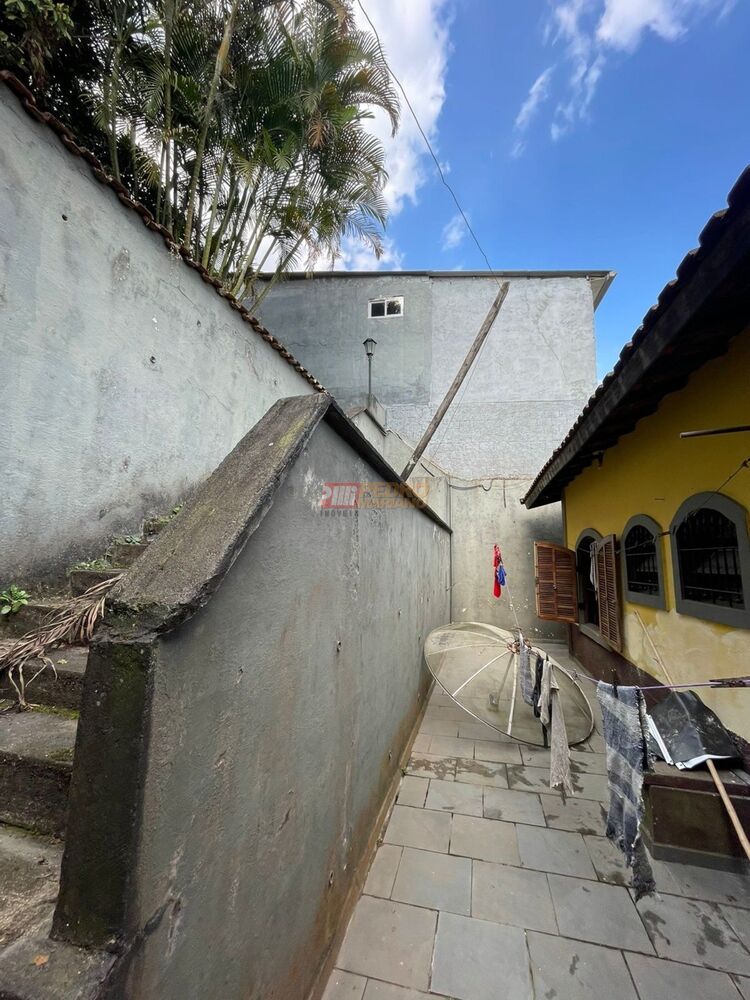 Casa, 3 quartos, 212 m² - Foto 4
