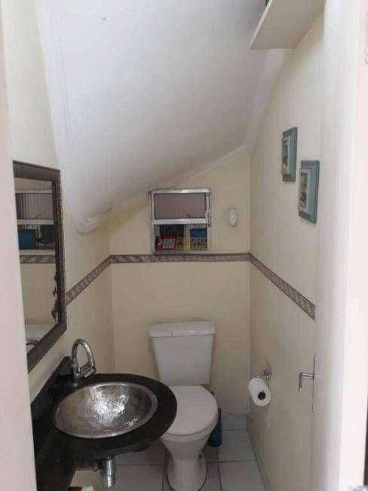 Sobrado para alugar com 4 quartos, 250m² - Foto 9