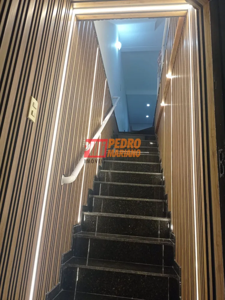 Sobrado, 3 quartos, 203 m² - Foto 2