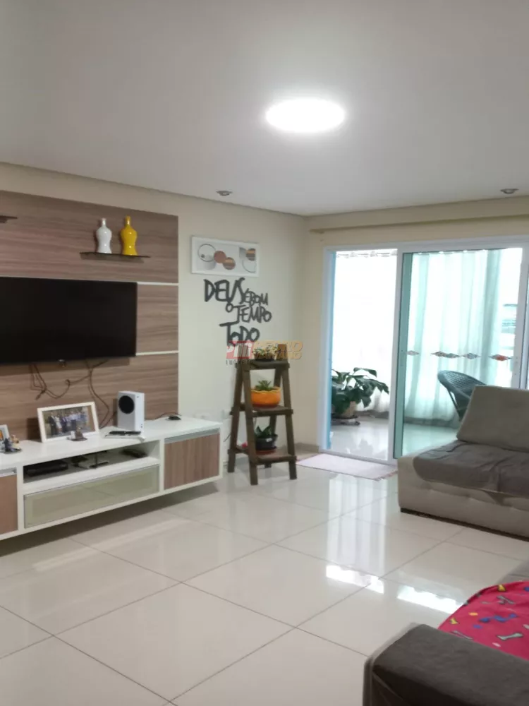 Sobrado, 3 quartos, 189 m² - Foto 1