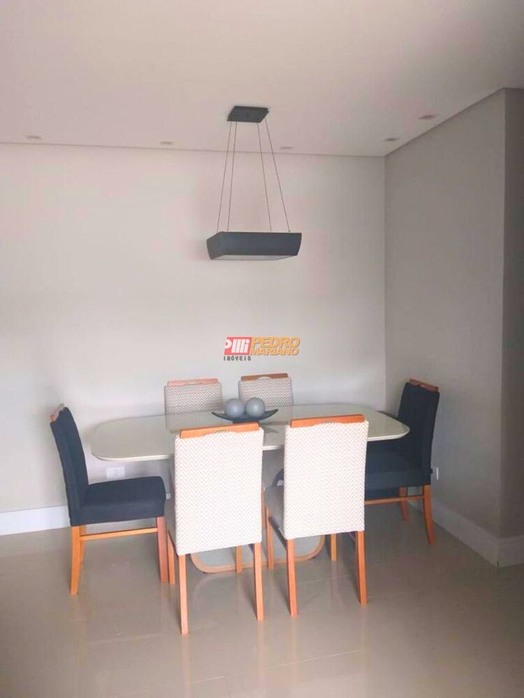Apartamento à venda com 2 quartos, 72m² - Foto 5