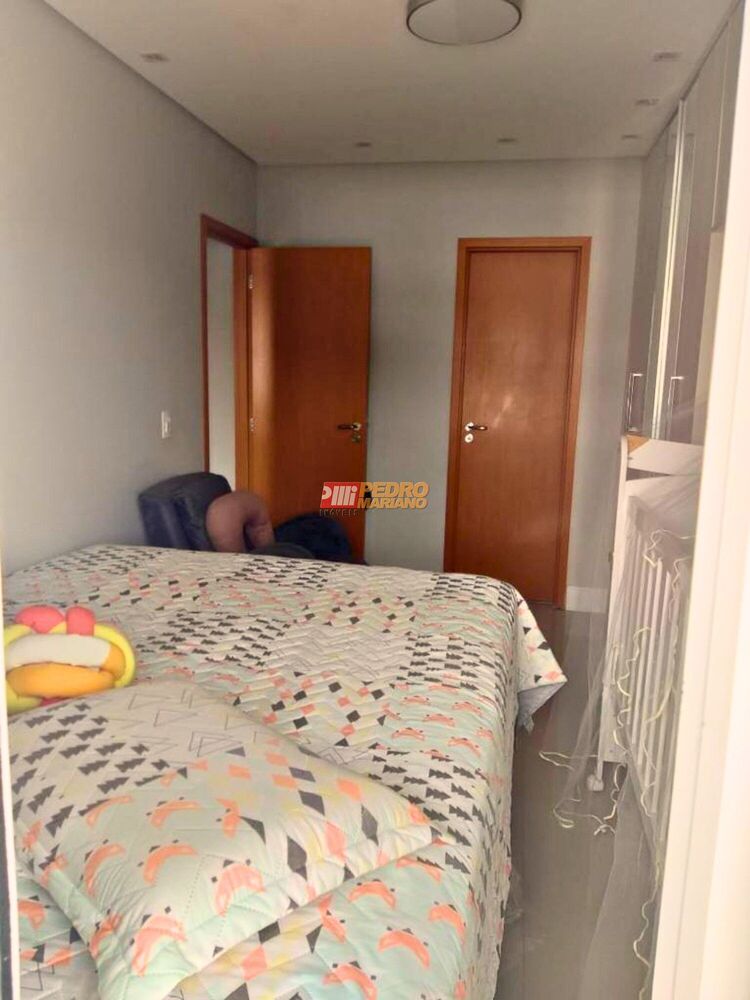 Apartamento à venda com 2 quartos, 72m² - Foto 11