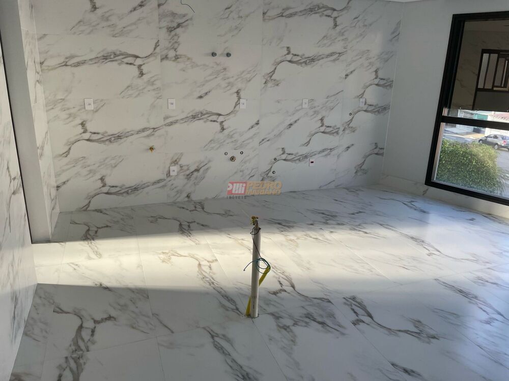 Apartamento à venda com 3 quartos, 311m² - Foto 3