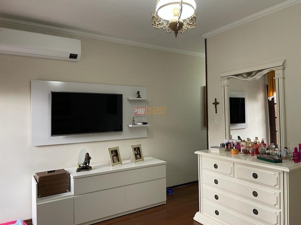 Sobrado, 4 quartos, 287 m² - Foto 2