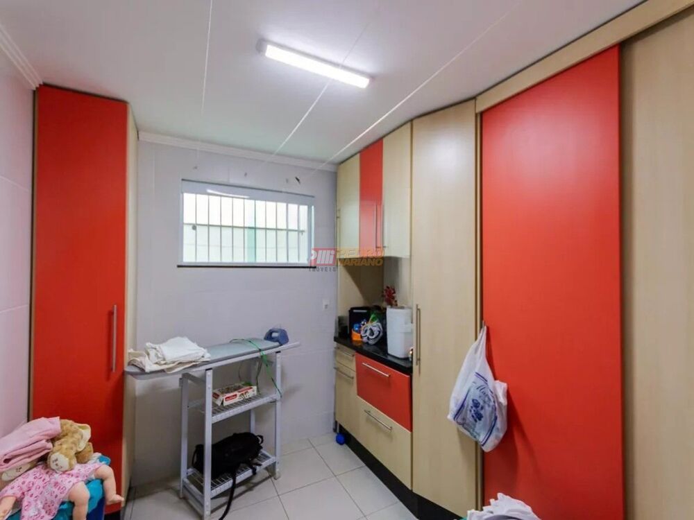 Casa, 3 quartos, 172 m² - Foto 6